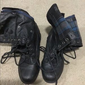 Steve Madden Lace Up Moto Boots
